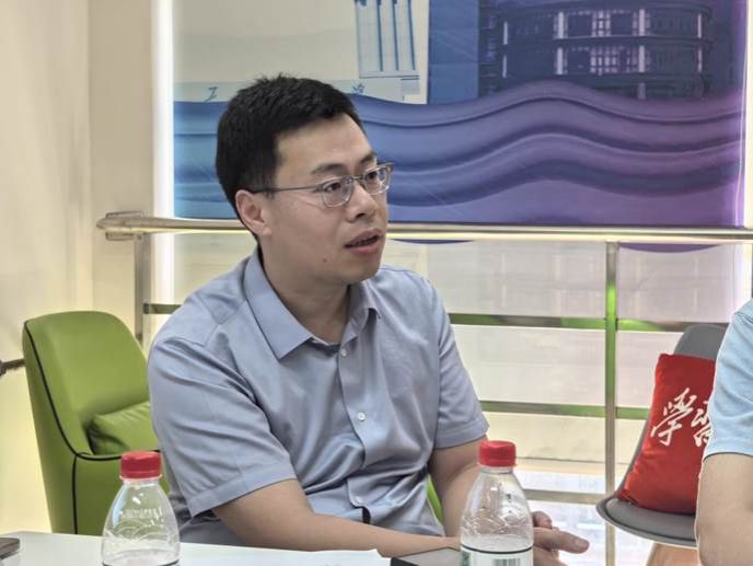 38f72a0603e35032835abcb6049f665